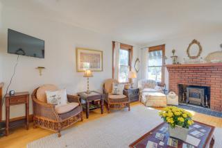 Vintage Charlevoix Home with Deck Near Round Lake! - Charlevoix - 6