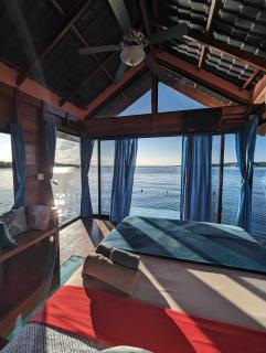 Barrbra BnB Over The Sea - Bocas Town - 6