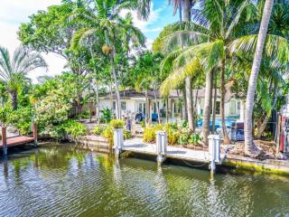 Charming Waterfront Pool Home - Fort Lauderdale - 9