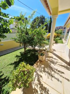 B House Verdizela - Corroios - 1