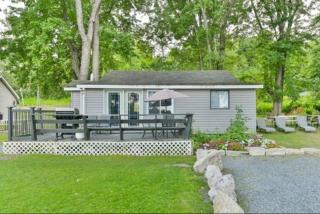 Moira Lake Cottages - Madoc - 9