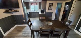Moira Lake Cottages - Madoc - 2