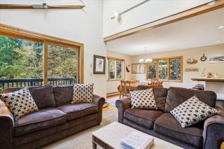 Spacious townhouse located in Killington,close to shops & night clubs Colony - Killington - 8
