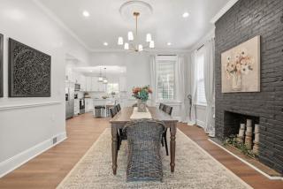 NEW! Stunning 4bd, near stadium, hottub, Mini golf - Pittsburgh - 7