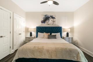 Spacious Luxury 4BR Condo Moments from French Quarter - Nueva Orleans - 5