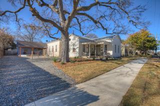 The Homestead Estate - Fredericksburg - 8