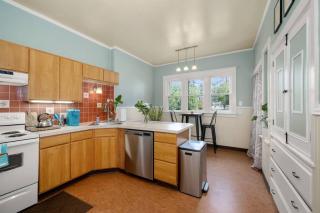 2BR 1BA Small Town Feel Pets Allowed - Spokane - 1