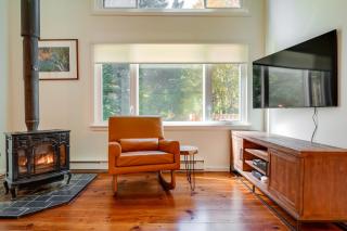 Modern Mountain Haven 5 Mi to Mt Snow Slopes! - Wilmington - 6