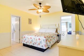 Pawleys Island Retreat - Golf Cart Included! - 2