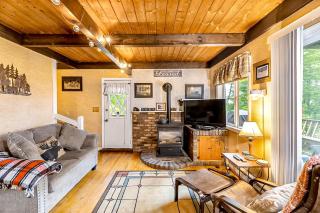 Cozy Country Cottage - Whitefield - 9