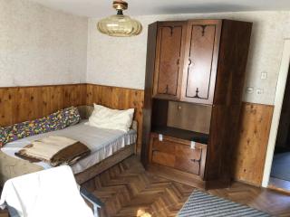 Yellow House - Ritopek - 5