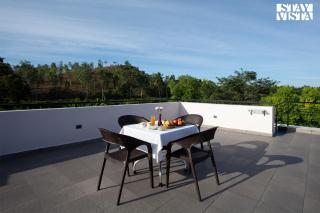 StayVista at Ava - The Country House with Breakfast & Miniature Golf - Mysore - 9