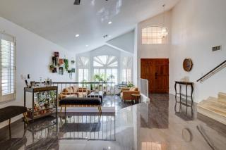 Luxe Phoenix Home with Pool and Basketball Court! - Phoenix - 0