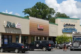 Organic Modern ~ King Bed ~ In Plaza Midwood - Charlotte - 6