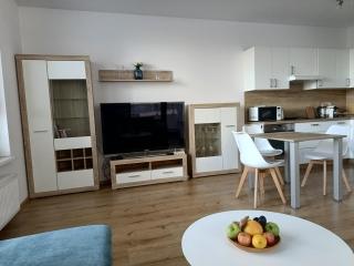 CityPark Apartment, free parking & AC - Bratislava - 6