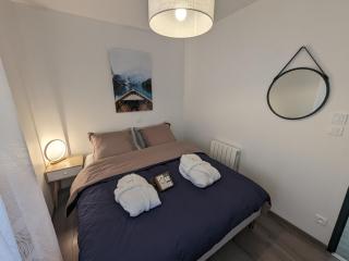 Maison avec piscine intérieure, terrasse et Wi-Fi gratuit à Curel - FR-1-611-92 - 7