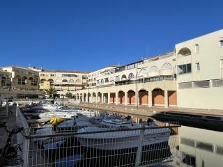 Appartement moderne, 2 pièces cabine, terrasse et véranda, proche plage, parking privé - FR-1-338-133 - Sète - 4
