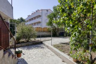 Apartments by the sea Jezera, Murter - 19056 - Jezera - 2