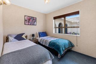 Hamilton Summer Treat- 4 Bedroom with pool - Hamilton - 1