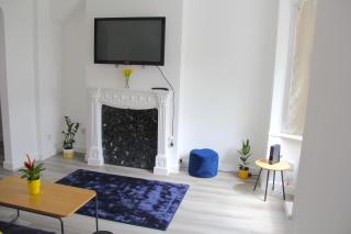 Gresham Home - close to ExCel, contractors, relocators, paid parking - 2
