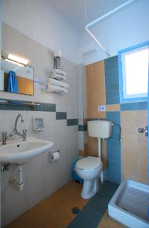 Dolphin Hotel - Skopelos - 8