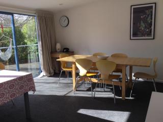 Stay in School by the Sea - Dunedin - 1