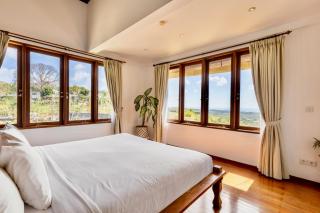 Luxurious Escape in Uluwatu - Ocean Villa with 5 BR and private Pool - Uluwatu - 3