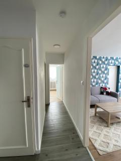 Le Cosy, Appartement Chaleureux 2 chambres - La Talaudière - 2