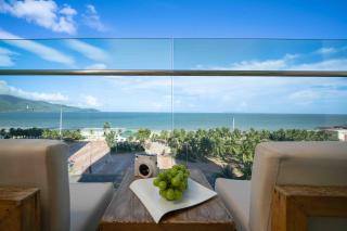 Stunning Apartments Across My Khe Beach ! Rooftop Pool & Gym - Da Nang - 4