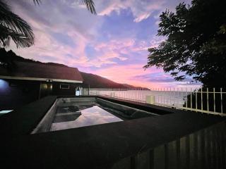 Beach-Front Mini-Chalet - Private Beach Access, KTV, Seaview Pool, BBQ and Beyond! - Tanjung Bungah - 4