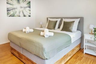 Design City Apartment, Modern, ebenerdig, Top Lage - Weinheim - 7