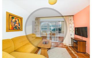 Cozy Apartment In Okrug Gornji - 1