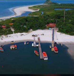 Pousadas e Quartos Ilha do Mel Nova Brasilia - Ilha do Mel - 8
