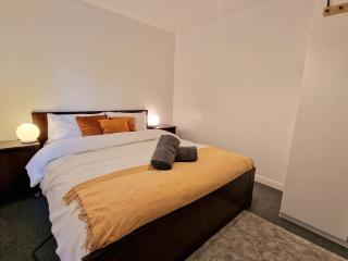 Millmead Apartment in central Guildford with parking - Guildford - 3