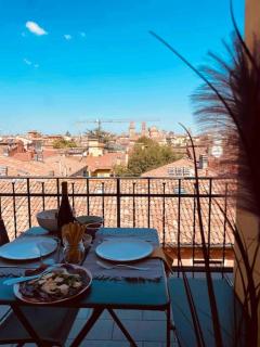 Romantic attic room with panoramic view - 4