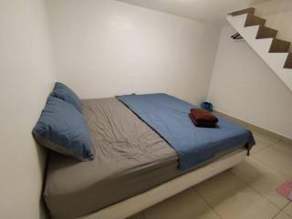 Nana's Sitiawan Home Stay, Victoria cottage - Sitiawan - 7