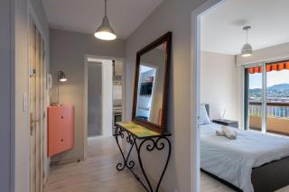 le Cadet - vue panoramique ville et baie de SANARY SUR MER, parking & terrasse - 2 à 4 pers - Sanary-sur-Mer - 1