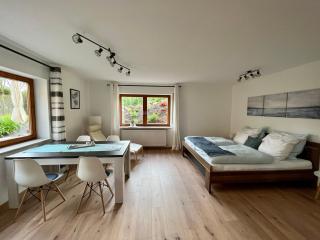 Ferienwohnung mit Gartenblick - 0