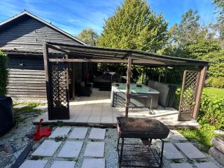 Cottage tres bien équipé avec jacuzzi - - 9