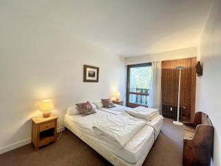 T2 spacieux 45m² pour 4 pers, centre Chamonix, parking inclus - FR-1-507-27 - 1