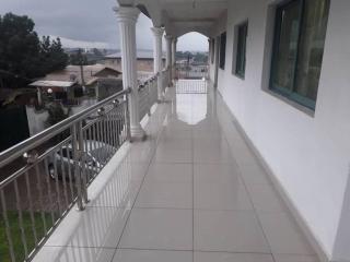 Apparemment moderne - Yaoundé - 9