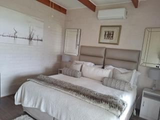 Milky Way Executive Suite - Hermanus - 0