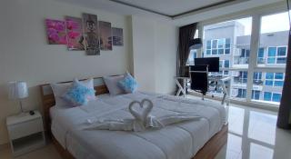 Grand Avenue Pattaya - Pool-view Suite, 55sqm - Pattaya - 7