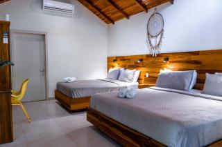 Banana Beach Bungalows - 2