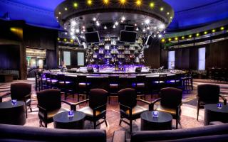 Lucky Gem Penthouse & Luxury Suites at MGM Signature Resort, Balcony Strip View 1607 - 6
