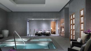 Lucky Gem Penthouse & Luxury Suites at MGM Signature Resort, Strip View 509 - 1