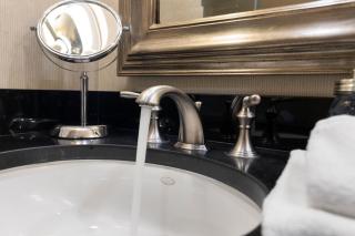 Lucky Gem Penthouse & Luxury Suites at Signature Resort, Balcony Strip View 3505 - Las Vegas - 4