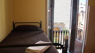 Hostal MiMi Las Ramblas - 6