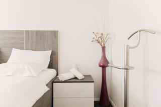 Modern Apartments with Loggia Terrace and Parking - 4