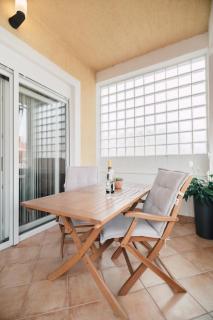 Modern Apartments with Loggia Terrace and Parking - 4